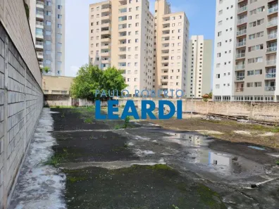 Lote/Terreno à venda, 1100m² no Vila Valparaíso, Santo André