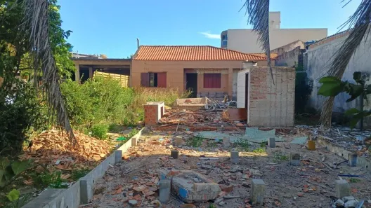 Lote/Terreno à venda, 330m² no Paes Leme, Imbituba