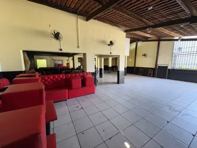 Ponto Comercial para alugar, 480m² no Pinheiro, Maceió