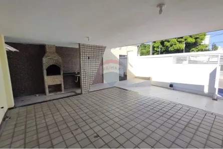 Casa com 3 Quartos para alugar, 300m² no Capim Macio, Natal