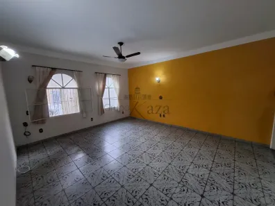 Casa com 4 Quartos à venda, 266m² no Jardim Satélite, São José dos Campos