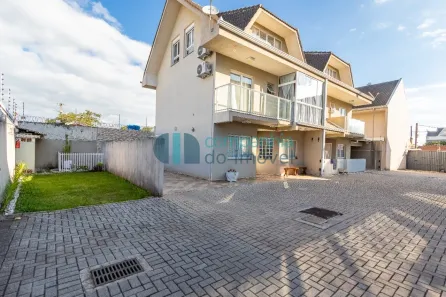 Casa de Condomínio com 3 Quartos à venda, 142m² no Xaxim, Curitiba