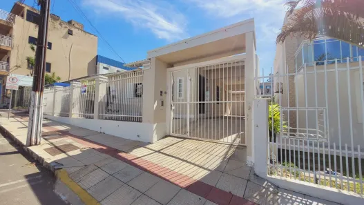 Casa com 3 Quartos à venda, 300m² no , Sombrio