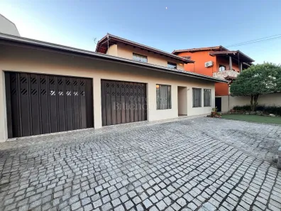 Casa com 3 Quartos à venda, 152m² no Saguaçu, Joinville