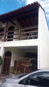 Casa com 3 Quartos à venda, 120m² no Extensão do Bosque, Rio das Ostras