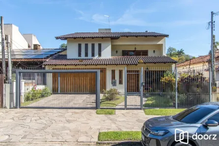 Casa com 5 Quartos à venda, 392m² no Vila Assunção, Porto Alegre