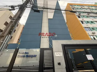 Kitnet com 1 Quarto para alugar, 30m² no Zona 07, Maringá