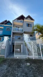 Sobrado com 3 Quartos à venda, 120m² no São Braz, Curitiba