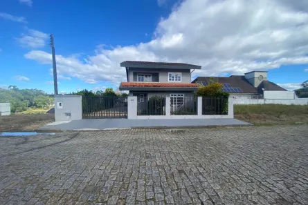Casa com 3 Quartos à venda, 250m² no Jardim Maluche, Brusque