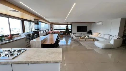 Apartamento com 4 Quartos à venda, 220m² no Setor Bueno, Goiânia
