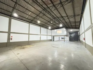 Galpão/Depósito/Armazém para alugar, 350m² no Sarandi, Porto Alegre