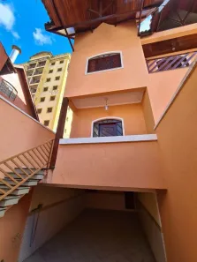 Imóvel Comercial com 3 Quartos à venda, 278m² no Jardim Zaira, Guarulhos