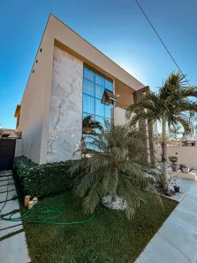 Casa de Condomínio com 5 Quartos para alugar, 250m² no Antares, Maceió
