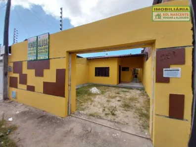 Casa com 3 Quartos para venda ou aluguel, 88m² no Guajeru, Fortaleza