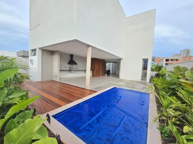 Casa de Condomínio com 3 Quartos à venda, 306m² no Morada da Colina, Uberlândia