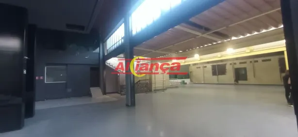 Sala Comercial para alugar, 896m² no Jardim Barbosa, Guarulhos