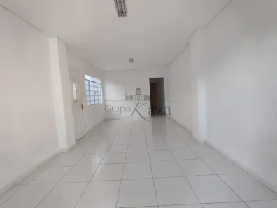 Imóvel Comercial com 3 Quartos à venda, 90m² no Jardim Motorama, São José dos Campos