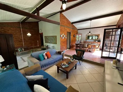 Fazenda/Sítio com 3 Quartos à venda, 17000m² no Granja dos Cavaleiros, Macaé