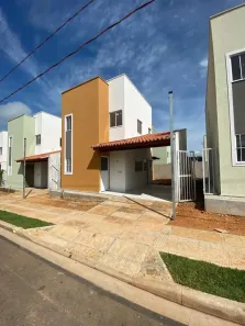 Casa de Condomínio com 3 Quartos à venda, 77m² no Pedra Mole, Teresina
