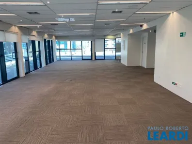 Sala Comercial para alugar, 276m² no Cerqueira César, São Paulo