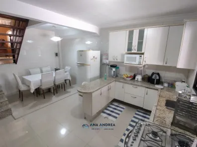 Sobrado com 3 Quartos à venda, 269m² no Jardim Monte Alegre, Taboão da Serra