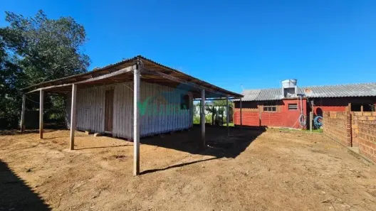Casa com 2 Quartos à venda, 600m² no Área Rural de Águas Claras, Viamão