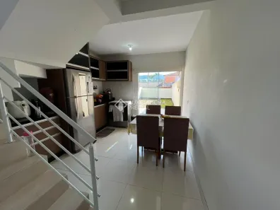 Sobrado com 2 Quartos à venda, 73m² no Forquilhas, São José