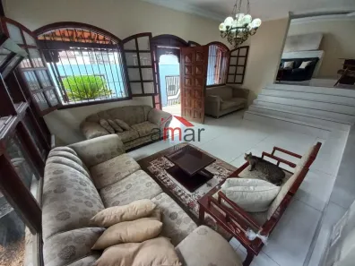 Casa com 3 Quartos à venda, 270m² no Alípio de Melo, Belo Horizonte