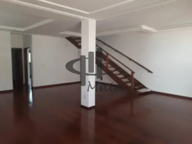 Sobrado com 3 Quartos à venda, 270m² no Cerâmica, São Caetano do Sul