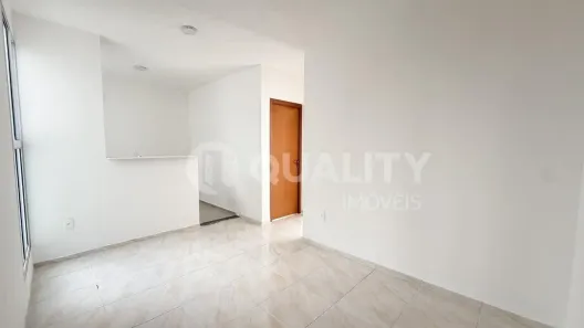 Apartamento com 2 Quartos para alugar, 45m² no Jangurussu, Fortaleza
