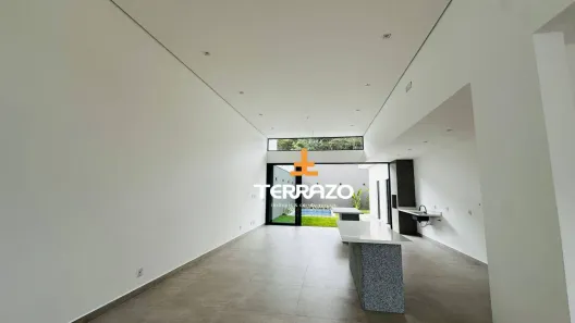 Casa com 3 Quartos à venda, 250m² no Jardim Amália, Volta Redonda