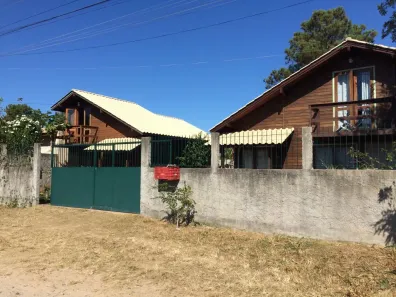 Casa com 2 Quartos à venda, 105m² no São João do Rio Vermelho, Florianópolis