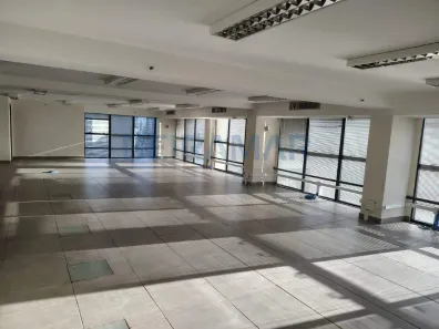 Sala Comercial para alugar, 148m² no Asa Norte, Brasília