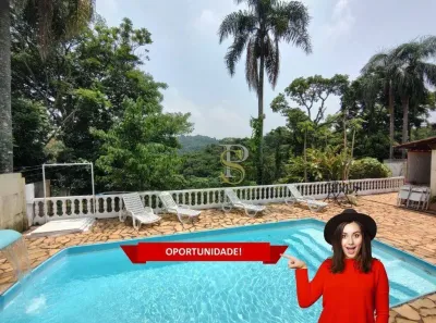 Fazenda/Sítio com 3 Quartos à venda, 187m² no Jundiaizinho (Terra Preta), Mairiporã