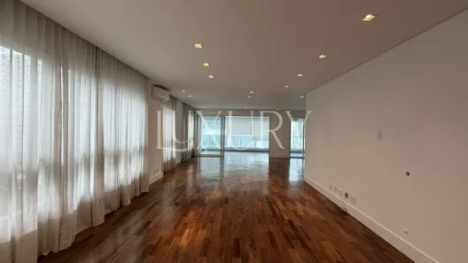 Apartamento com 4 Quartos para alugar, 330m² no Itaim Bibi, São Paulo