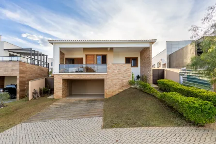 Casa de Condomínio com 4 Quartos à venda, 250m² no São Pedro, Juiz de Fora
