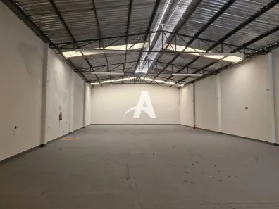 Galpão/Depósito/Armazém para alugar, 360m² no Santa Mônica, Uberlândia