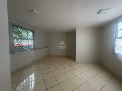 Ponto Comercial com 3 Quartos para alugar, 120m² no Santo Antônio, Belo Horizonte