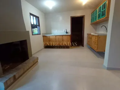 Casa com 2 Quartos para alugar, 140m² no Campeche, Florianópolis