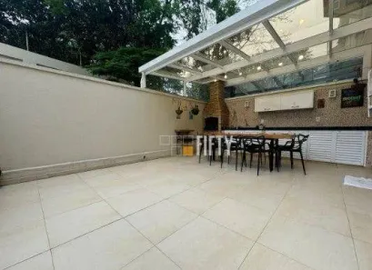 Casa de Condomínio com 4 Quartos à venda, 258m² no Jardim Prudência, São Paulo