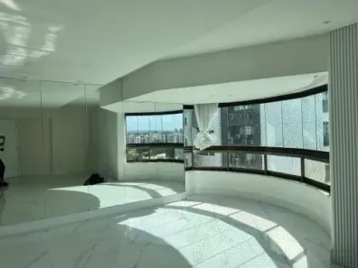 Apartamento com 3 Quartos para alugar, 130m² no Casa Forte, Recife