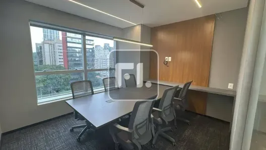 Sala Comercial à venda, 153m² no Cidade Monções, São Paulo