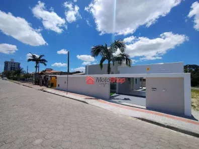 Casa com 2 Quartos à venda, 125m² no Coloninha, Araranguá