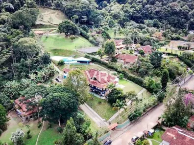 Casa com 10 Quartos à venda, 2500m² no Albuquerque, Teresópolis
