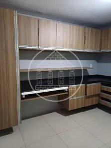 Sobrado com 3 Quartos à venda, 150m² no Campo Grande, São Paulo