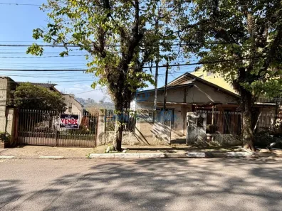 Casa com 2 Quartos à venda, 91m² no Centro, Embu das Artes