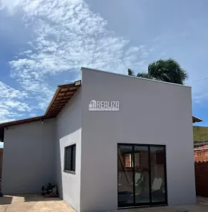 Casa com 1 Quarto à venda, 58m² no Jardim Maracanã, Uberaba