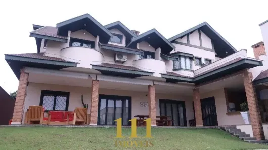 Casa com 8 Quartos à venda, 900m² no Quiririm, Taubaté