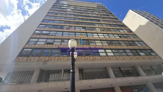 Sala Comercial à venda, 47m² no Centro, Juiz de Fora