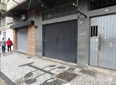 Ponto Comercial para alugar, 350m² no Centro, Curitiba
